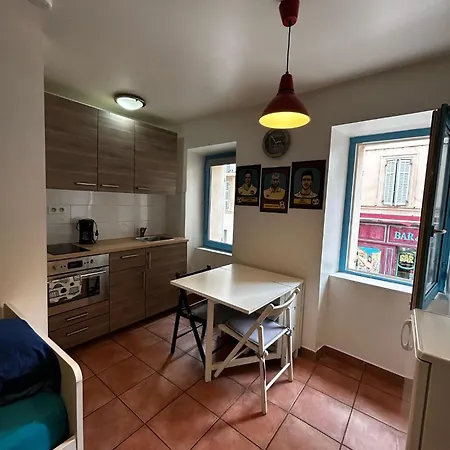 Panier 2000 Apartman Marseille